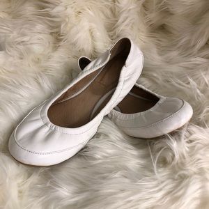 Calvin Klein white flats